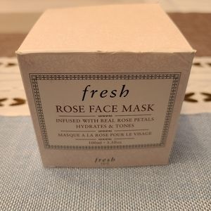 Fresh Rose Facemask w/Real Rose Petals 3.3 Oz. 100ml